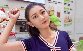 想要一个肆意的假日午后？爱丝的无圣光套图野餐正好符合你的要求，快来享受吧！