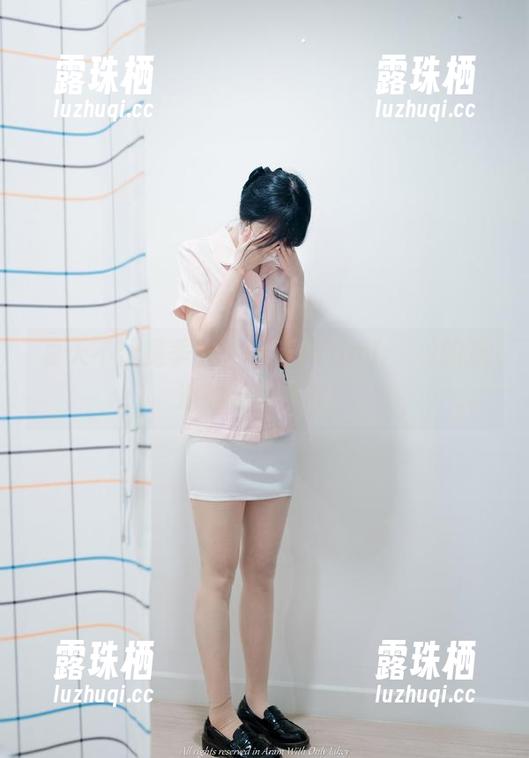 夏天不止是季节，还有Aram(아람)的泳池边原图资源！