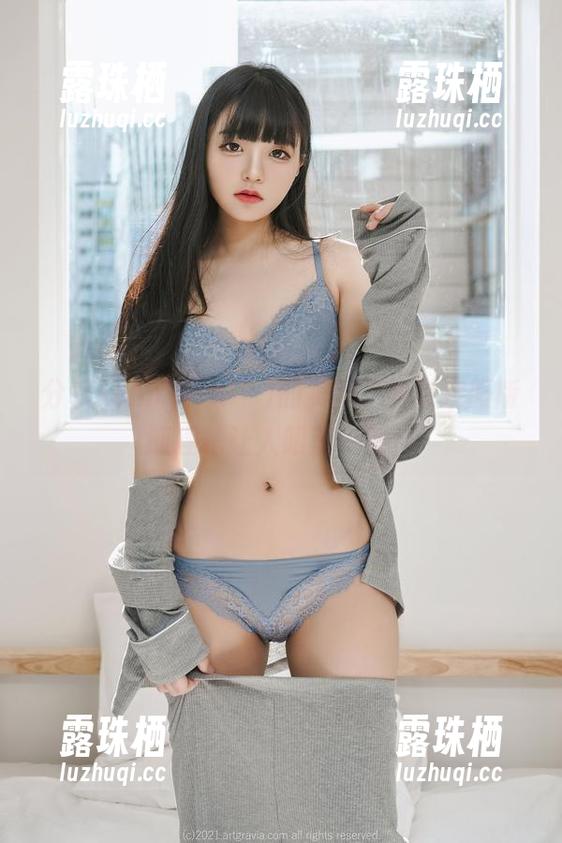 分享Jenny(정제니)的美图，她以汉服版狐狸精让人眼前一亮！