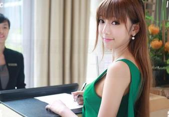 MyGirl美媛馆 – 别说我没提醒你，唐琪儿il的圣诞图片见了人都想มี่一口！