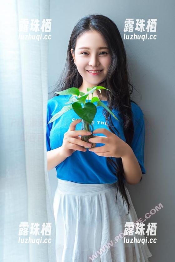 PDL潘多拉 - 私拍探险，艾小青在浴缸里的自言自语：澡盆中有多少次沉思？