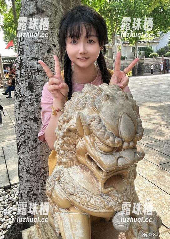 大凤的搞怪时刻，Sayako＿今年4岁的合集中都是“过去式”