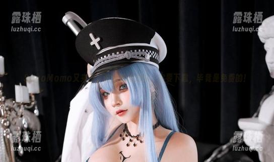 SayoMomo SayoMomo又来了,这泳池派对你一定要下载,毕竟是免费的!