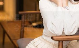 XINGYAN星颜社 – 李若汐ci的泳衣写真，今天的泳池潮流报告