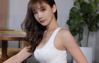Xiuren秀人网 – K8傲娇萌萌Vivian的内衣套图，下载之前先深吸一口气吧！