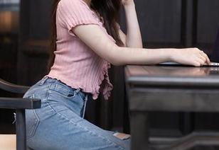 Xiuren秀人网 – Zoe柚柚让我想到了那种少女时代的图包,下载它,回忆慢慢来?