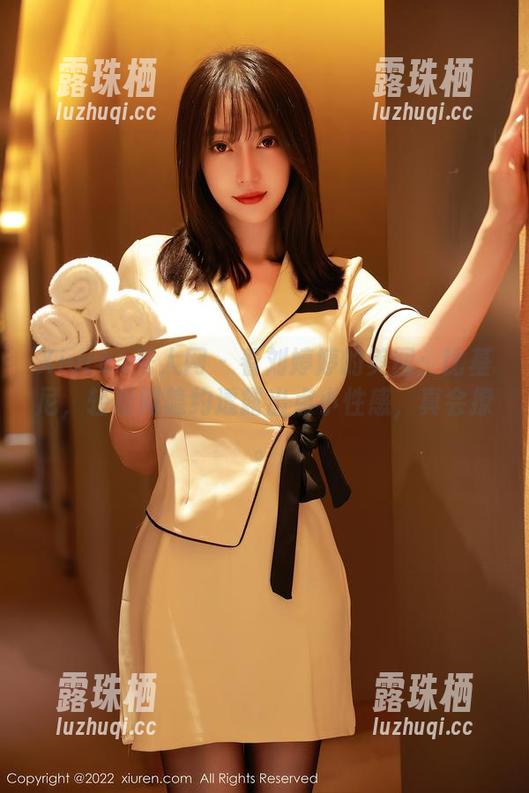 Xiuren秀人网-刘婷婷 Xiuren秀人网 - 看刘婷婷的美图:比基尼,轻松间隐约透露出点小性感,真会撩。