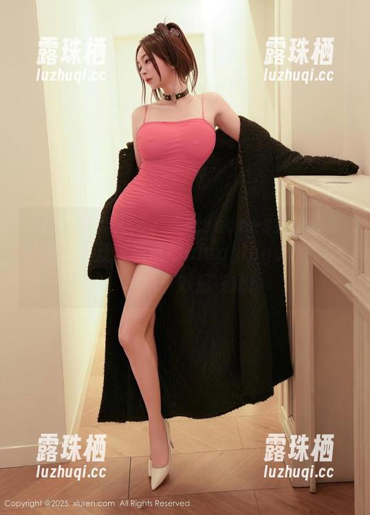 Xiuren秀人网 - 卓君Jeanes女仆模式开启，最新套图带你laughingoutloud，居家小妙招在此！