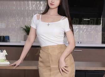 Xiuren秀人网 – 这组图包是可可COCO温柔的代名词——观看就像吃了蜜糖一样,太甜了吧!