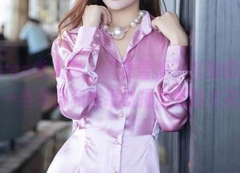 Xiuren秀人网 – “夏雪爱”与她的白裙——当美图和壁纸碰撞出爱的火花!