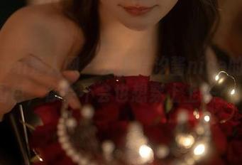 Xiuren秀人网 – 发掘奈汐酱nice的毛衣图包,你会不会也想穿上上头?!