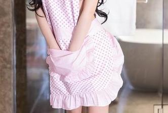Xiuren秀人网 – 免费拿到“张思允Nice白裙”图包，感觉自己仿佛也穿上了那条裙子，风吹得脸都红了！