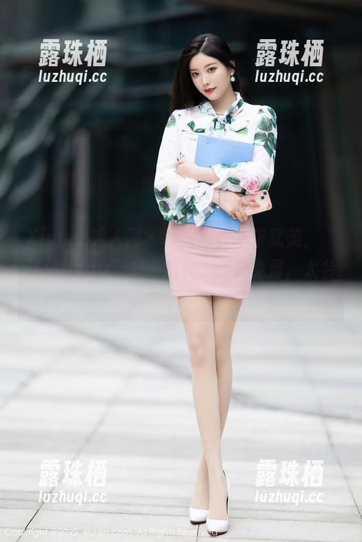 Xiuren秀人网 - 和服写真本来就美，“沐沐baby”加一把火，还能免费，太会了。