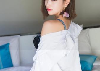 Xiuren秀人网 – 涵涵Luna的万圣节写真图集：骷髅也要自拍！