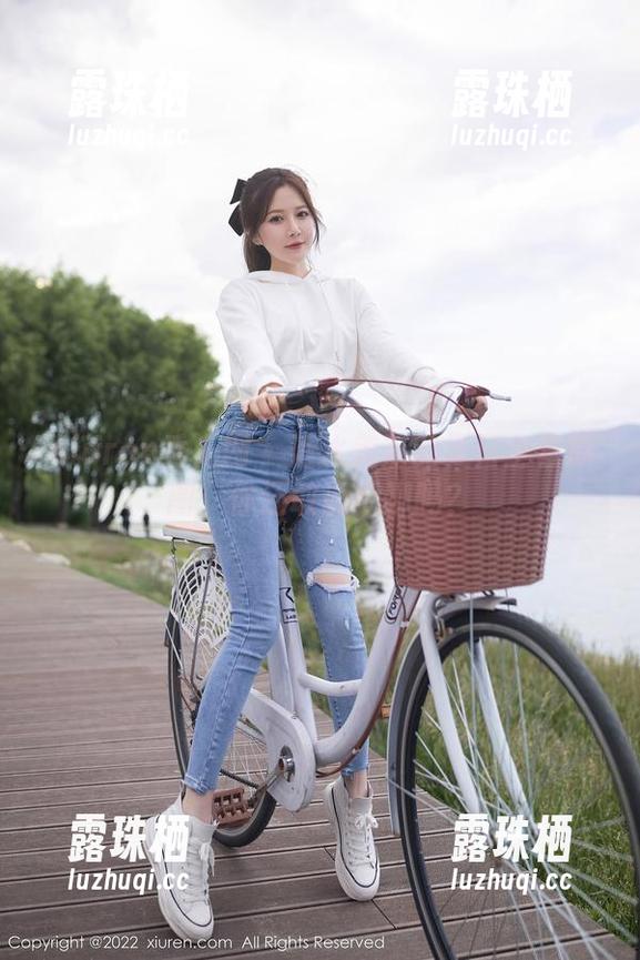 Xiuren秀人网-清水美嘉 Xiuren秀人网 - 清水美嘉的夏日全套原图:你还敢说无聊吗?