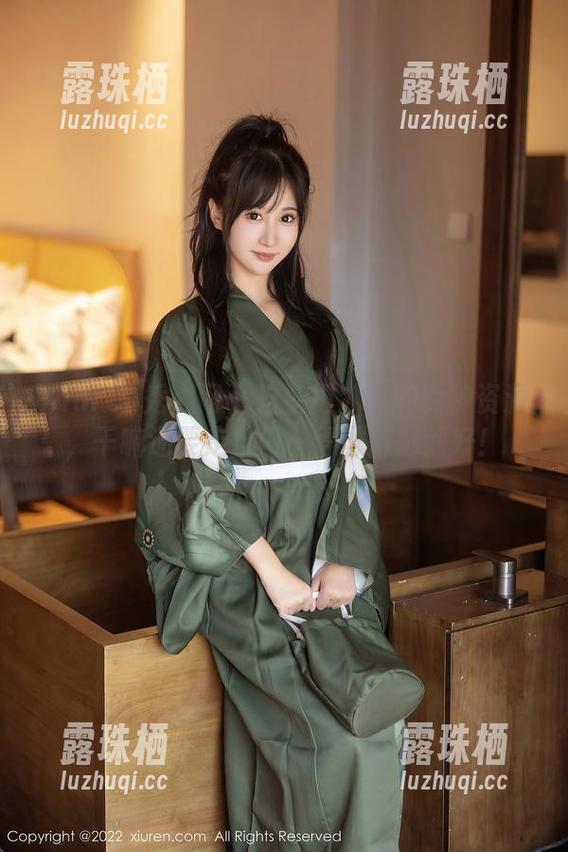 Xiuren秀人网 - 这些田冰冰的女神资源，干嘛还要走出门，得瑟得瑟就好！
