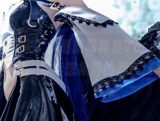 ZinieQ又来了!最新写真集Vocaloid卡尔涅·卡,你能想象到的都在这里!