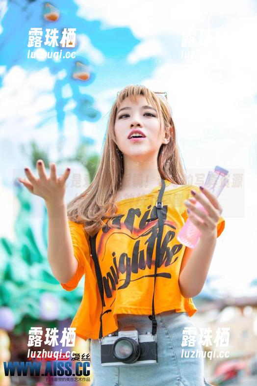 aiss-若兮 aiss - 就是爱她的眼镜!若兮的写真资源,给我一秒钟按下停留!