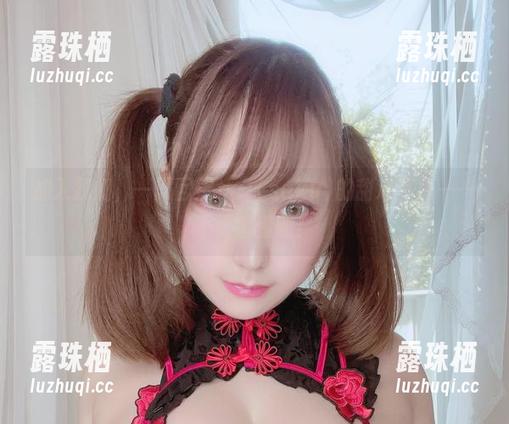 加入我们，一同回望サク(saku)的甜心写真——不要害羞啊！