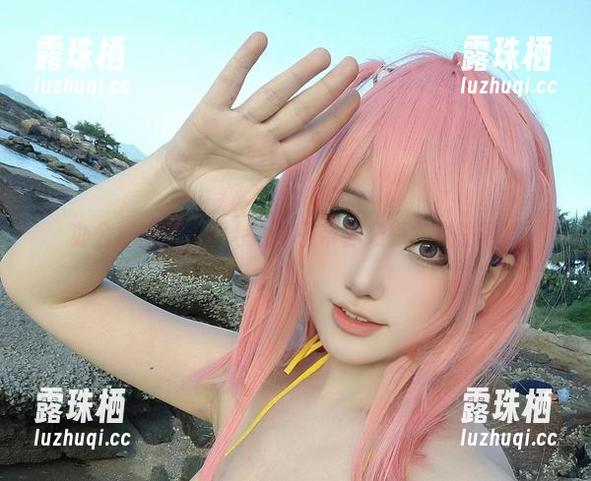 办公墙壁纸，七七娜娜子带你窥探怨仇的写真