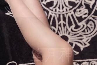 微密圈 – 丝月神的美足写真,哦,真希望超能力能让我近距离欣赏!