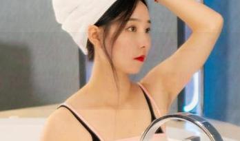 丽柜 – 美美新鲜出炉的图集—“女友”的眼神好迷啊,让我想多聊两句!