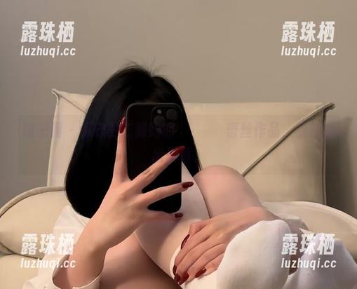 保守的二舅妈 微密圈 - 保守的二舅妈的новый蕾丝作品,福利溢出屏幕。