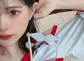 图库里的倦倦喵,悄悄放在你眼前的美脚