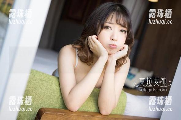 克拉女神 - 不可思议，薇薇的泳池图册居然是免费的，快来一起唠叨吧！
