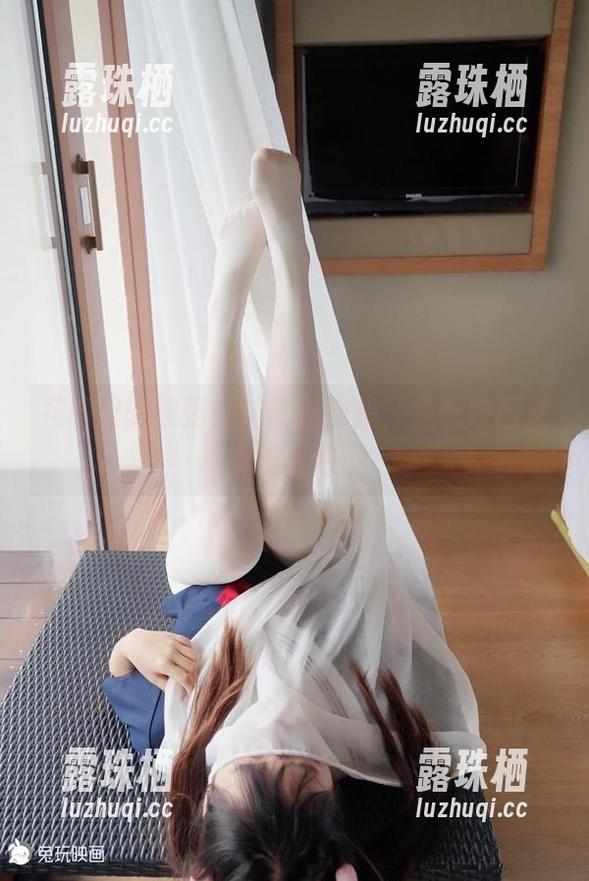 花田里的黑猫妹妹私房合集，兔玩映画又来搞事情了