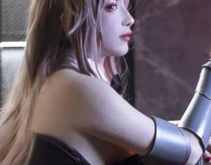 刺青Poi最新套图,恰巴耶夫成了新发源地,这画面我可能要放在办公室了,哈哈。