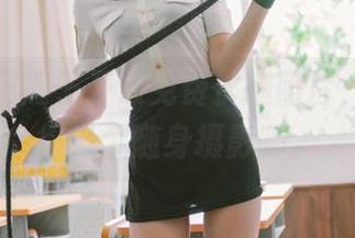 当千反田鹿子开放免费长腿照片,我恨不得当个随身摄影师。