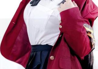 半半子穿上体操服,原图全套,我的眼神无法自持