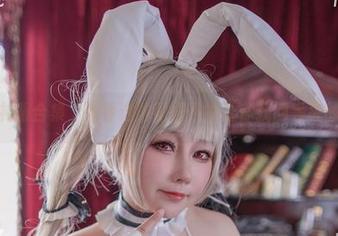 咔喵的礼服合集,看看这些图能不能让你找回丢失的灵感。