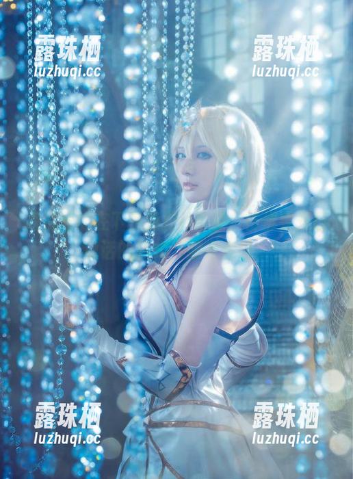 在下萝莉控ii 高清里的在下萝莉控ii套装,仿佛要开口说话的款式,超有意思。