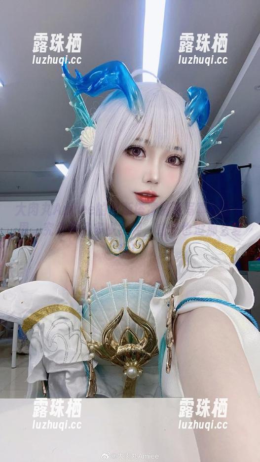 大肉丸Amiee的伊斯塔凛精选写真的小心思，究竟藏了多少？呃，或许也没那么复杂！