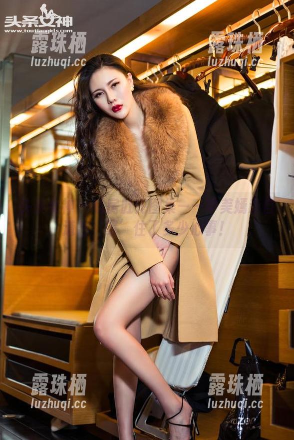 头条女神 - 私房肚兜图集——申美嫣亲自道出‘罩’住了多少心事！