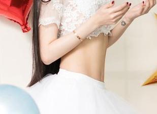 尤果网 – 美图一波,杨晨晨和她的妹妹,全家福实在太呆萌!