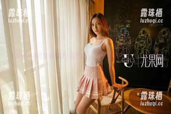 尤果网-欣杨Kitty 尤果网 - 观看欣杨Kitty的圣诞,心底不由得生出个小小的想法