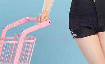 尤果网爱尤物 – 小苑嫣的睡衣写真，谁说家居服不能撩人？