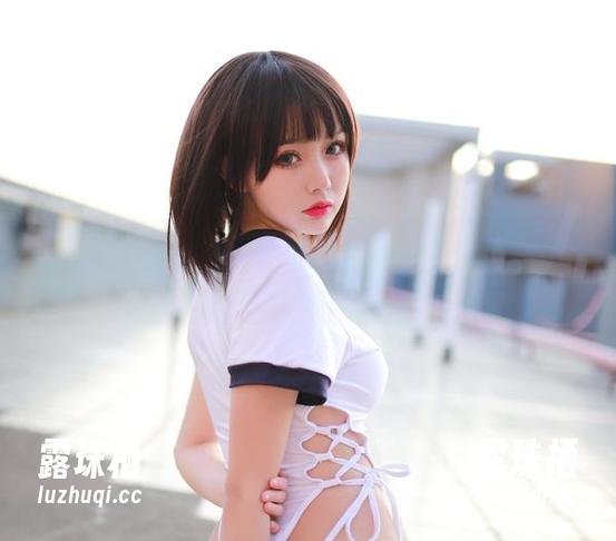 您的蛋蛋 聊一聊您的蛋蛋和她的修女梦:YouMi尤蜜的cos图集,奇妙又撩人!