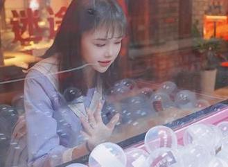 戚顾儿的全套作品:在貂蝉和公孙离之间,你站哪边来着?