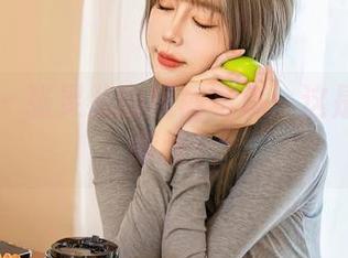 星颜社 – 张灵儿的短裤写真：这是大腿的呼唤？