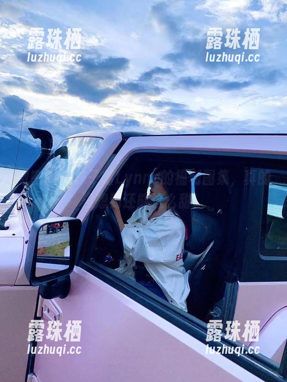 林子喵Lynne 微密圈 - 林子喵Lynne的福利图集,真的没想到还能这么甜!