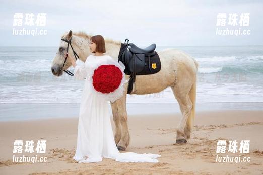 果儿Victoria 微密圈 - 果儿Victoria的夏天写真合集:一拍成名,从今天的“天然美女”开始!