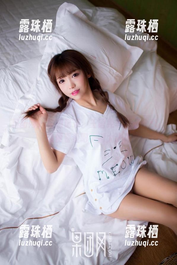 果团网-王语纯 果团网 - 校园记录:王语纯写真集分享,随便看看吧,别太认真