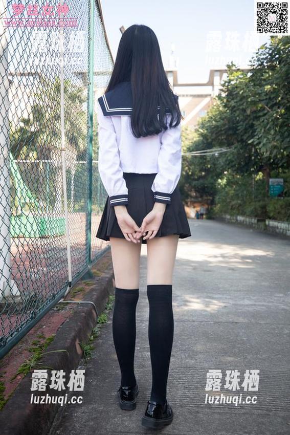 梦丝女神 - 魏婷婷的高跟鞋，私房图片开启新视野！
