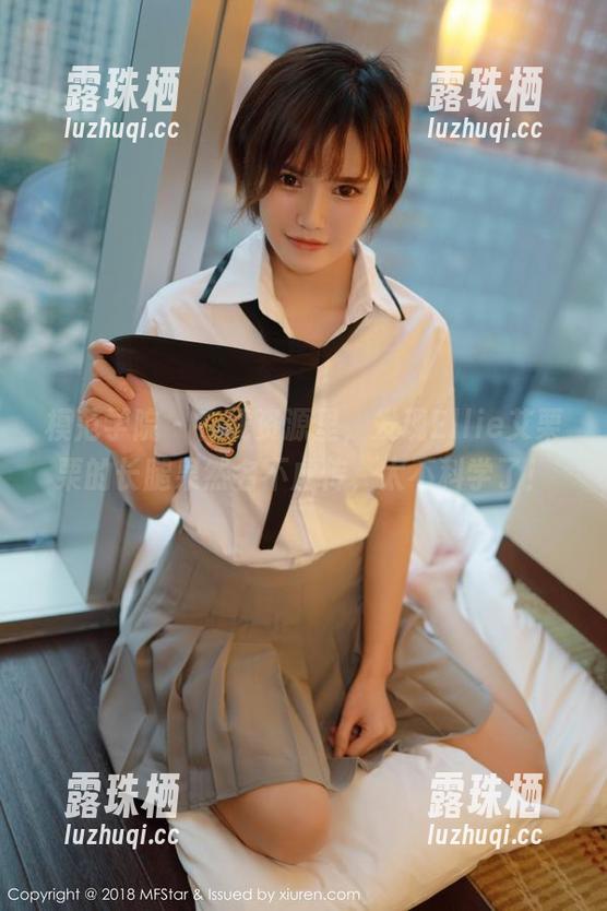 模范学院-Ellie艾栗栗 模范学院 - 在线资源里,发现Ellie艾栗栗的长腿果然名不虚传,太不科学了!