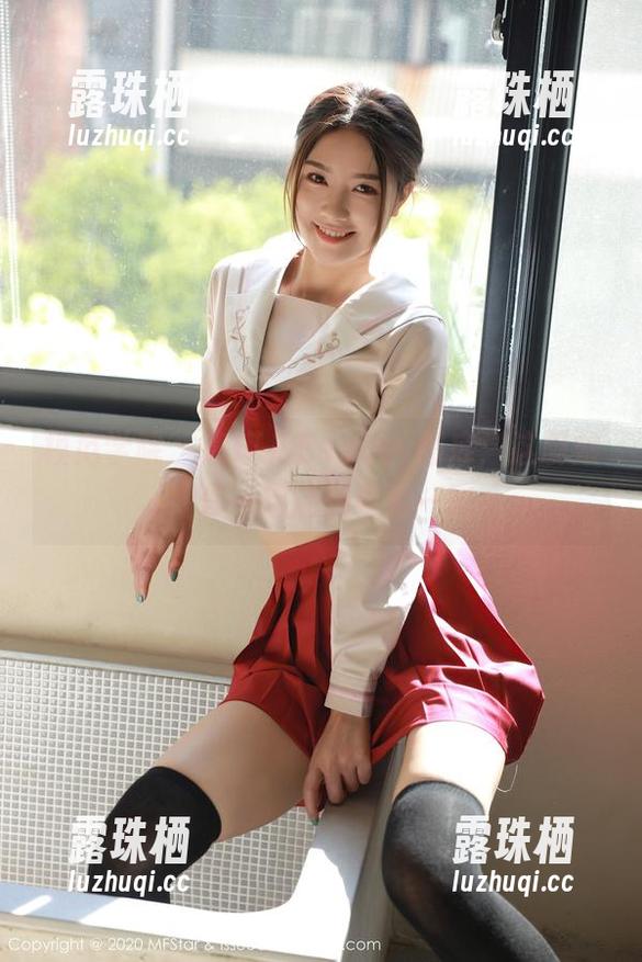 模范学院 - 唐琪儿Beauty图库：这厨娘，你一定还想再看一眼
