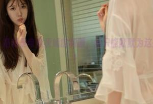 模范学院 – 福利是电竞唐嫣的制服，我只能默默为这些图片点赞！